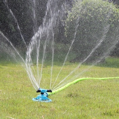 how to watering grass