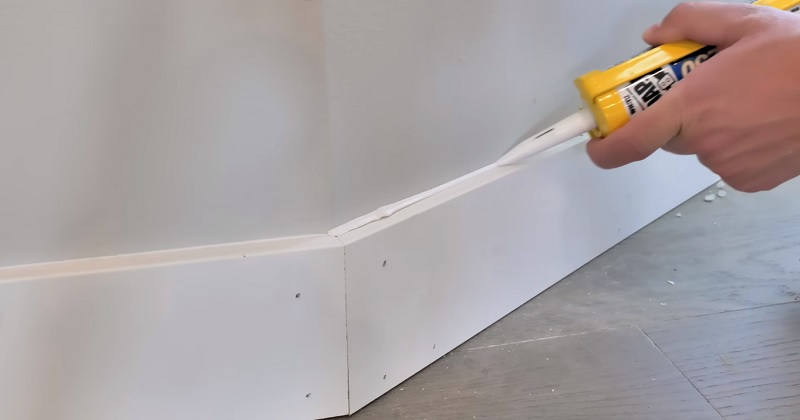 How to Caulk Without Making a Mess