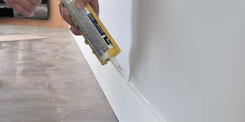 How to Caulk Trim