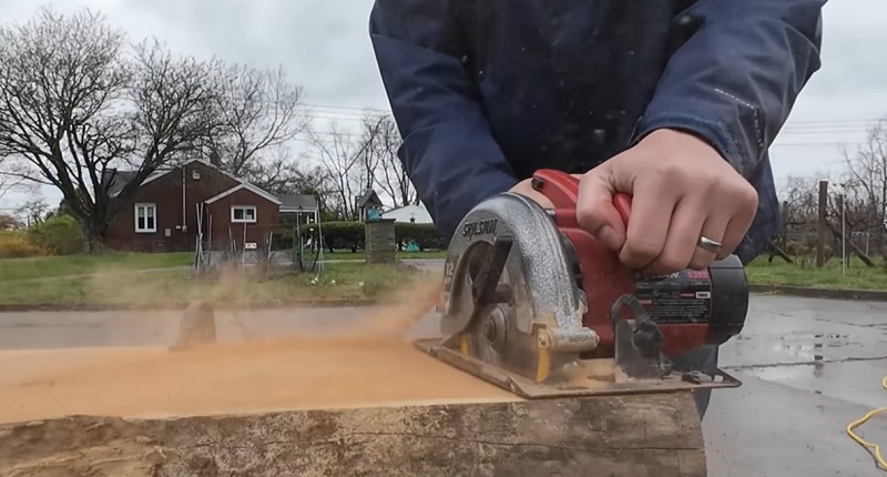 Sidewinder Circular Saw